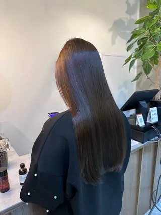 ロング カラー Shiro RENのヘアスタイル