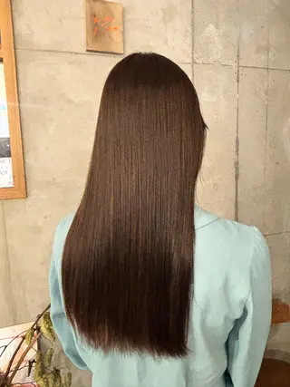 ロング 橋本 愛結のヘアスタイル