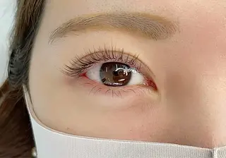 マツエク・マツパ wellbe 泉の眉毛・アイブロウイメージ