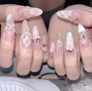 ネイル Lumi de nailsのネイルデザイン