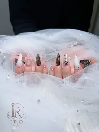 ネイル IRO Nail Studioのネイルデザイン