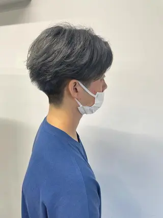 ショート カラー パーマ ヘアアレンジ メンズ キッズ ネイル マツエク・マツパ スパイキー/フェザー /波巻き/かいとのヘアスタイル