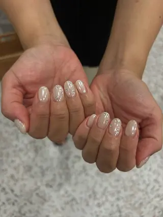 ネイル 小松 千冬のネイルデザイン