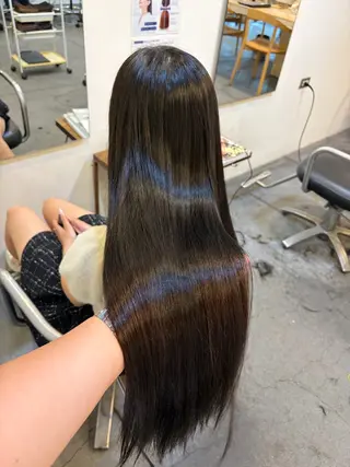 ロング 丸山 菜々子のヘアスタイル