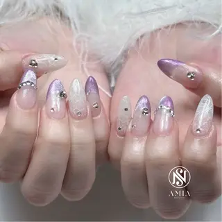 セミロング 🌟AMIA BEAUTY🌟のネイルデザイン