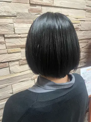 ショート カラー 浅岡 昭汰のヘアスタイル