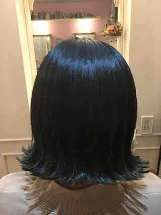 ミディアム カラー plaatje 義見のヘアスタイル