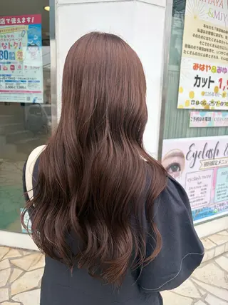セミロング カラー Miyu🦄ash カット/まつげのヘアスタイル