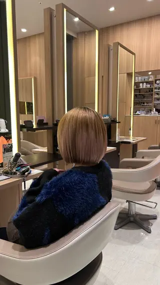 ショート 安田 ななみのヘアスタイル