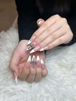 ネイル Eli Muse 新宿ネイルのネイルデザイン