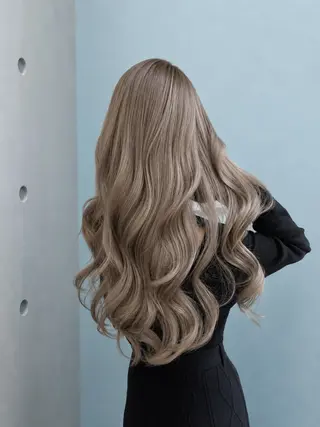 セミロング カラー 池袋/カラー特化🎨 ロング料金なし🩵のヘアスタイル