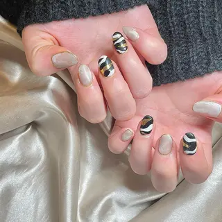 ミディアム カラー パーマ ヘアアレンジ メンズ キッズ ネイル マツエク・マツパ アイブロウ el. by Aoのネイルデザイン