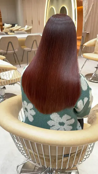 セミロング 縮毛矯正✨🫧 レイヤー川村利幸のヘアスタイル