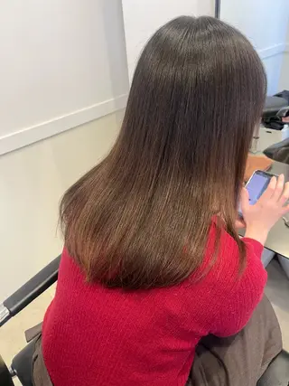 セミロング 【ただの天才 🎨】のヘアスタイル