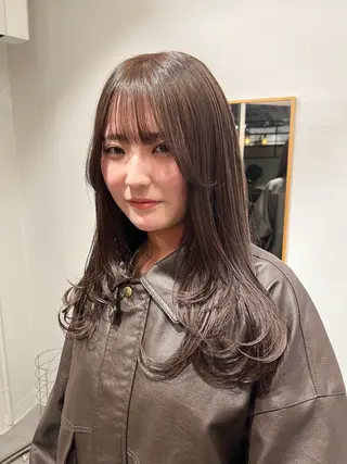 ロング カラー 渡邊 ひかるのヘアスタイル