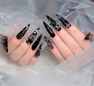 ネイル Lenie Nail Salonのネイルデザイン