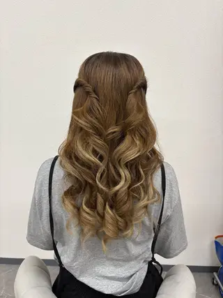 ヘアアレンジ ヘアサロン ミカヅキのヘアスタイル