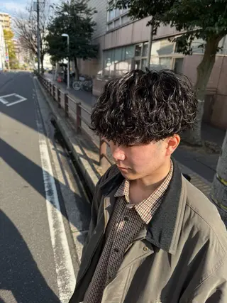 パーマ メンズ 【メンズパーマ専門】 質感職人/牧野成瀬のヘアスタイル