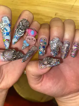 ネイル 個性派🌺推しネイル 💅💞hota🐇のネイルデザイン