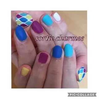 ネイル . MARINAのネイルデザイン