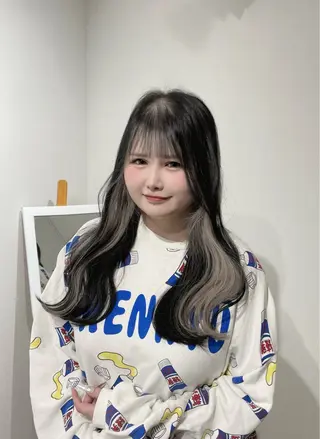 セミロング ))ブリーチ特化(( 渡邉 怜のヘアスタイル