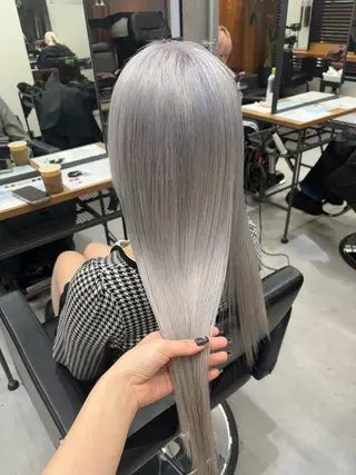 カラー ENA💗NEXT /ハイトーンエクステのヘアスタイル