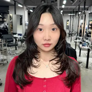セミロング 心斎橋 韓国レイヤ ー指名No.1renのヘアスタイル