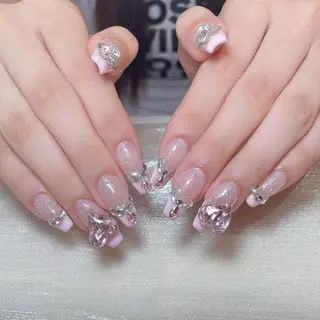 ネイル LUMINA NAYAのネイルデザイン