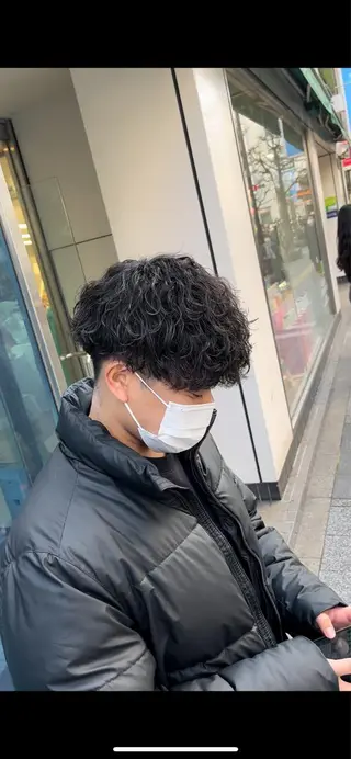 パーマ メンズ k jの眉毛・アイブロウイメージ