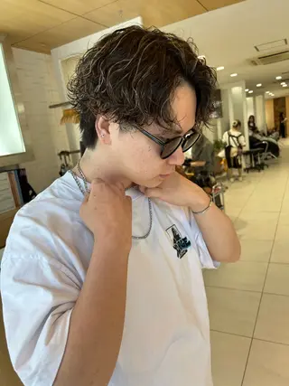 パーマ 榊原 純佑のヘアスタイル