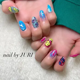 ネイル 𝐍𝐄𝐎 𝐉𝐔𝐑𝐈のネイルデザイン