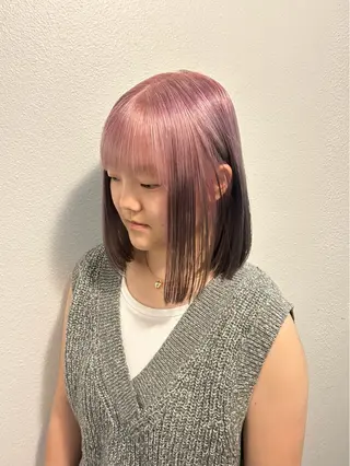 ミディアム カラー 💜Noa /艶髪ハイトーン💫のヘアスタイル
