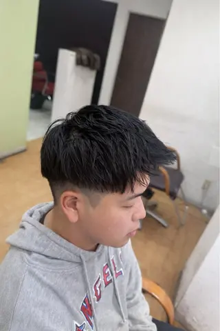 メンズ メンズパーマ特化若山 結愛のヘアスタイル