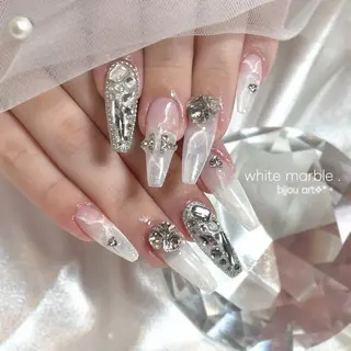 ネイル yurika 🌷.*･ﾟのネイルデザイン