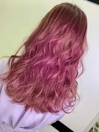 カラー Itsuki .のヘアスタイル