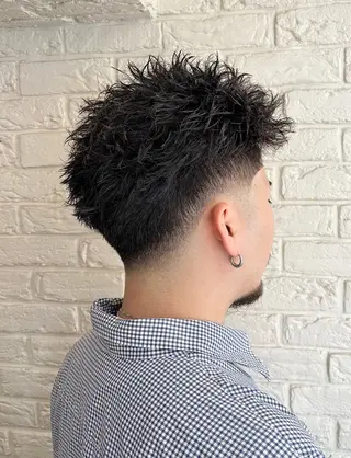 ショート マスダ コウのヘアスタイル