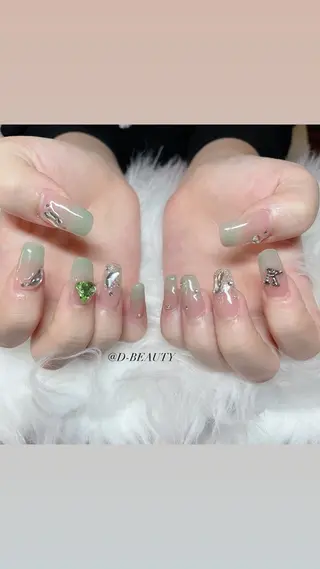 ネイル D-BEAUTY Nailsalonのネイルデザイン