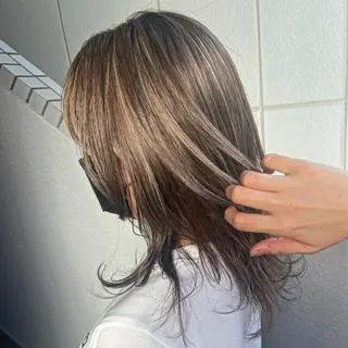 セミロング カラー カウンセリング重視 🌿Tsuyukiのヘアスタイル