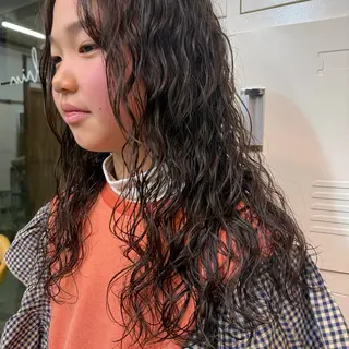 ロング パーマ キッズ shin enom yuukaのヘアスタイル