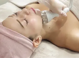 AI🎀 メディカルサロンのエステ・リラクイメージ
