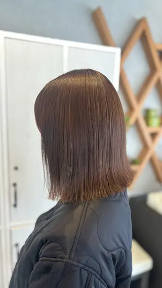ミディアム カラー ELLE&SALLY Tamoriのヘアスタイル
