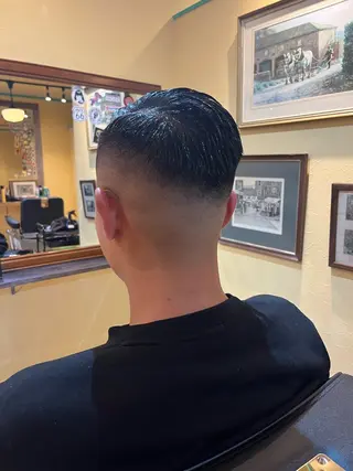 ショート 大西 完弥のヘアスタイル