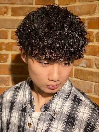 ショート パーマ 池田 有輝士のヘアスタイル
