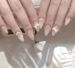 ネイル Floria nail salonのネイルデザイン