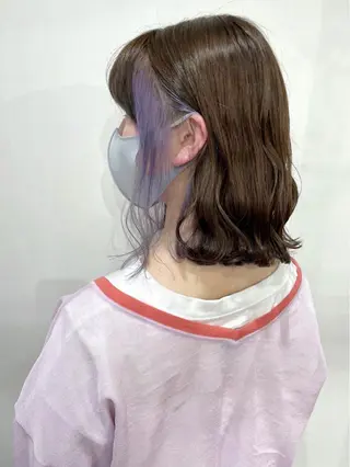 カラー white.梅田 デザインカラー🦄のヘアスタイル