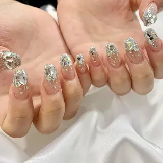 ネイル new me"のネイルデザイン