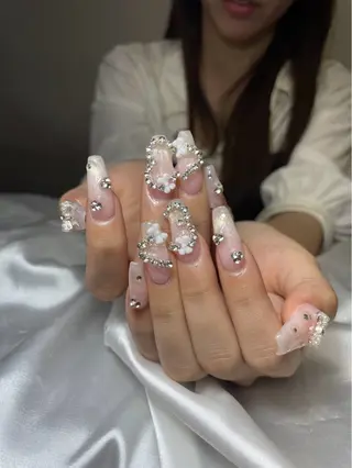 ãã€ã« ðð·ð»ð² XiinhNailã®ãã€ã«ãã¶ã€ã³