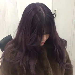 ロング カラー 杏華レイヤー/ パーマ/ハイトーンのヘアスタイル