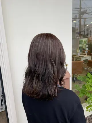 ロング カラー saaya .のヘアスタイル