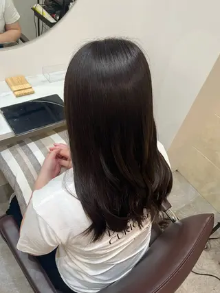 ロング 【髪質改善 艶髪】 布川 莉穂のヘアスタイル